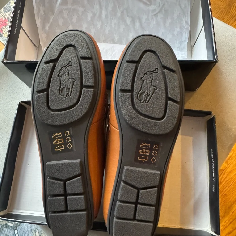 Boys Size 2 Unworn Polo by Ralph Lauren Caramel Brown Loafers - Picture 4 of 7